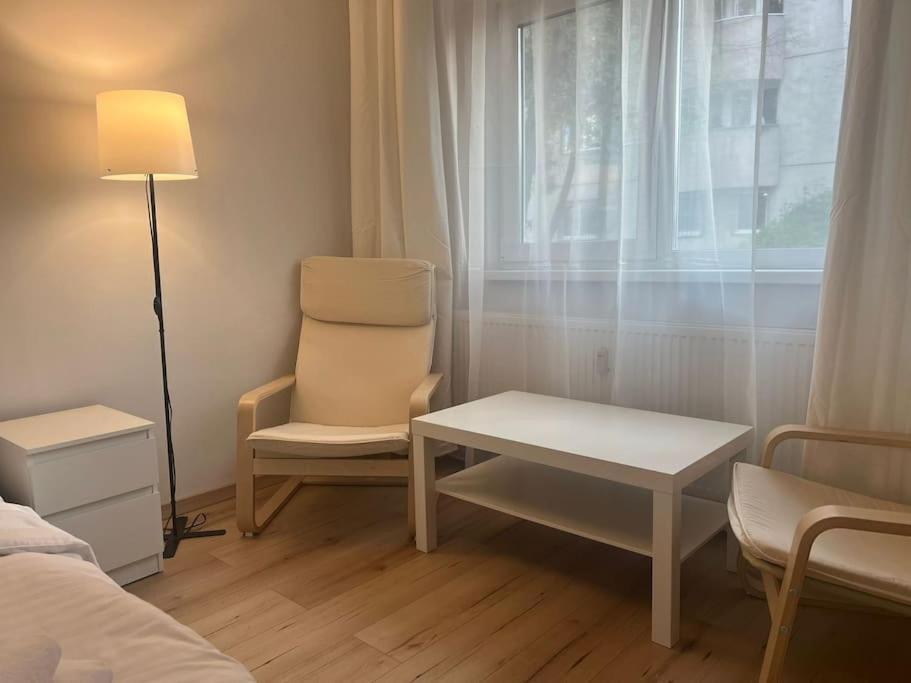 Cipariu Corner Apartment คลูจ-นาโปกา ภายนอก รูปภาพ